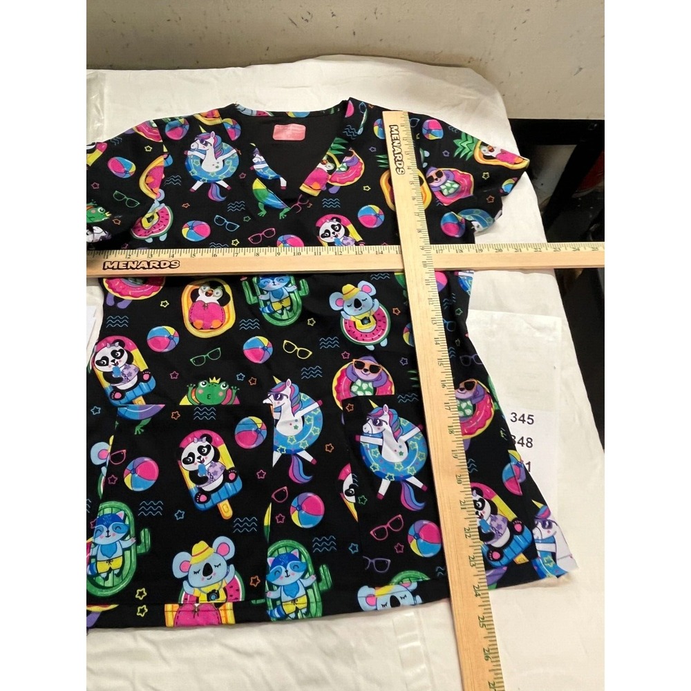 Ava Theresa Womens Scrub Top Animal Floatie Unicorn Size Small V-neck - Picture 5 of 8